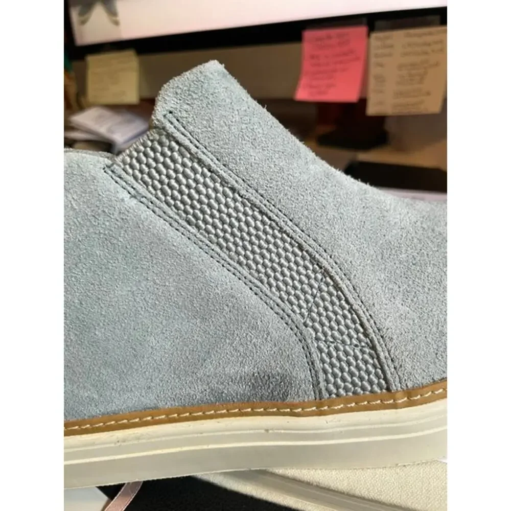 TOMS Suede Chelsea Sneaker Booties Ice Blue Womens 9 Casual Comfort Shoes Resort